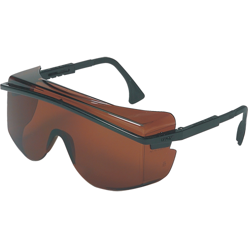 Lunettes de s&eacute;curit&eacute; Uvex Astrospec OTG 3001, Lentille Grise/fum&eacute;e, Anti-&eacute;gratignures, ANSI Z87+/R&eacute;pond ou surpasse la norme CSA Z94.3 Waymarc Industries Inc