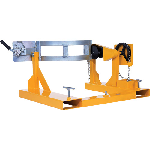 Porte-baril pour chariot &agrave; fourche, Pour 55 gal. US (45,8 gal imp&eacute;rial) Waymarc Industries Inc