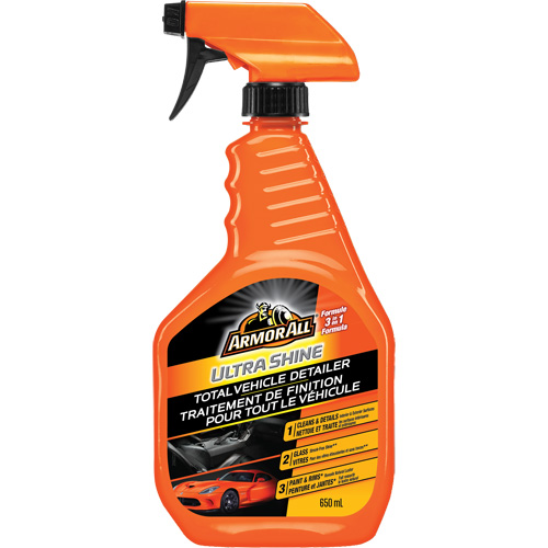 Traitement de finition pour tout le v&eacute;hicule Ultra Shine, 650 ml, Bouteille &agrave; g&acirc;chette Waymarc Industries Inc