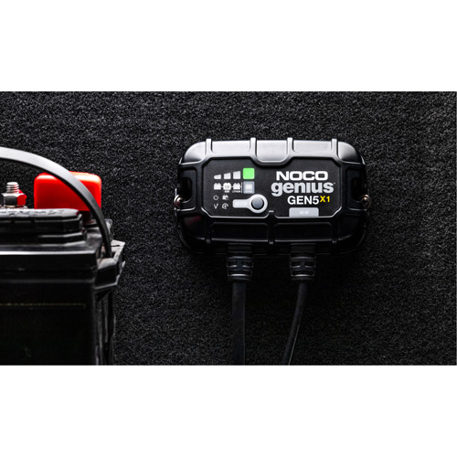 Chargeur de batterie embarqu&eacute; &agrave; 1 sortie de 5 amp&egrave;res Gen5X1 Genius Waymarc Industries Inc