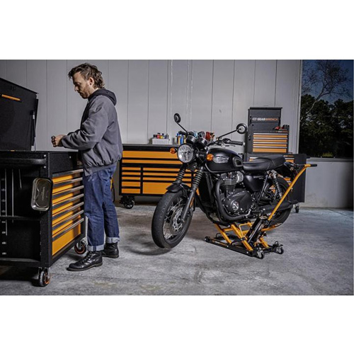 ATV and Motorcycle Jack, 0.75 Ton(s) Capacity, 4-2/3" Lowered, 14-1/2" Raised, Manual Hydraulic Waymarc Industries Inc