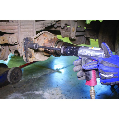 Outil pour douille d'ancrage &agrave; 2 pi&egrave;ces pour camion Waymarc Industries Inc