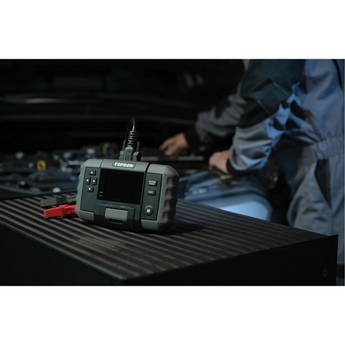 Testeur de batterie 12?V et de syst&egrave;mes 12?V/24?V BT600 avec imprimante int&eacute;gr&eacute;e Waymarc Industries Inc