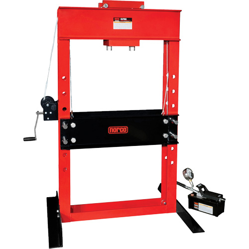 Presse pour atelier op&eacute;r&eacute;e par une pompe/hydraulique &agrave; air, Capacit&eacute; 50 tonnes Waymarc Industries Inc