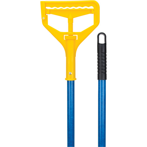 Handle with Clip, Fibreglass/Plastic, Open Gate Tip, 60" Length Waymarc Industries Inc