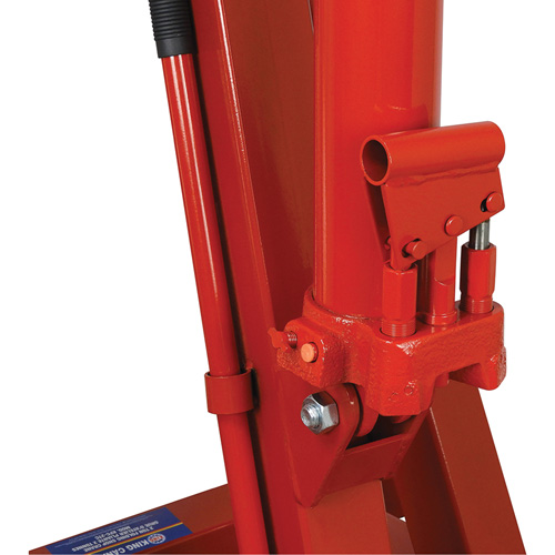 Grues d'atelier escamotables de 2 tonnes, Capacit&eacute; 4000 lb (2 tonnes) Waymarc Industries Inc