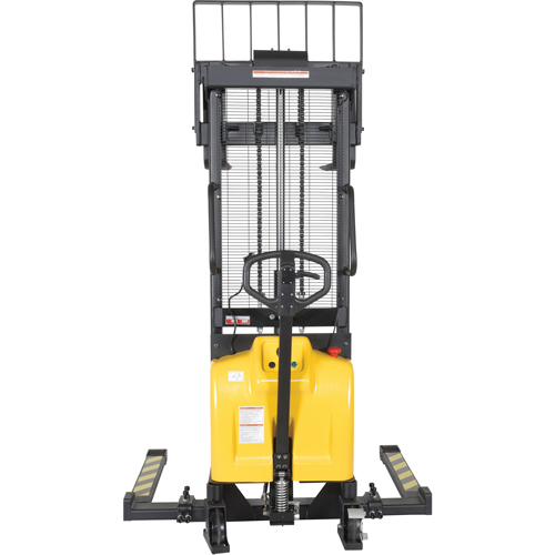 Gerbeur pour chariot &eacute;l&eacute;vateur, Fonctionnement &eacute;lectrique, Capacit&eacute; 2000 lb, Lev&eacute;e max 63" Waymarc Industries Inc