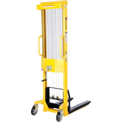 Gerbeur manuel, Fonctionnement Treuil manuel, Capacit&eacute; 770 lb, Lev&eacute;e max 60" Waymarc Industries Inc