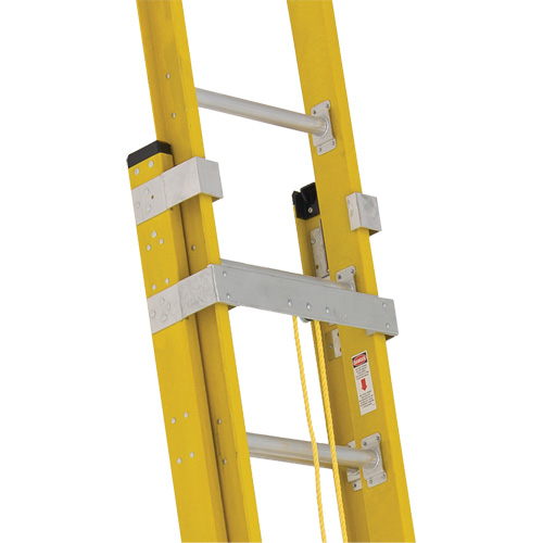 Industrial Heavy-Duty Extension Ladders (6200 Series), 375 lbs. Cap., 13' H, Grade 1AA Waymarc Industries Inc