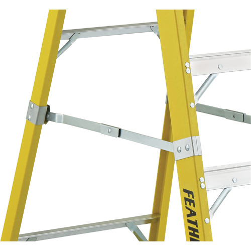 Industrial Heavy-Duty Platform Stepladders (6500 Series), 6', 300 lbs. Cap. Waymarc Industries Inc