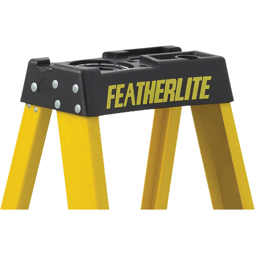 Industrial Heavy-Duty Stepladders (6900 Series), 4', Fibreglass, 300 lbs. Capacity, Type 1A Waymarc Industries Inc
