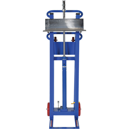 Gerbeur &agrave; plateforme hydraulique, M&eacute;canisme Pompe au pied, Capacit&eacute; de 750 lb, Levage max de 52" Waymarc Industries Inc