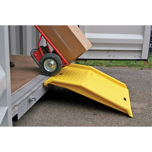 Portable Poly Shipping Container Ramp, 750 lbs. Capacity, 35" W x 36" L Waymarc Industries Inc