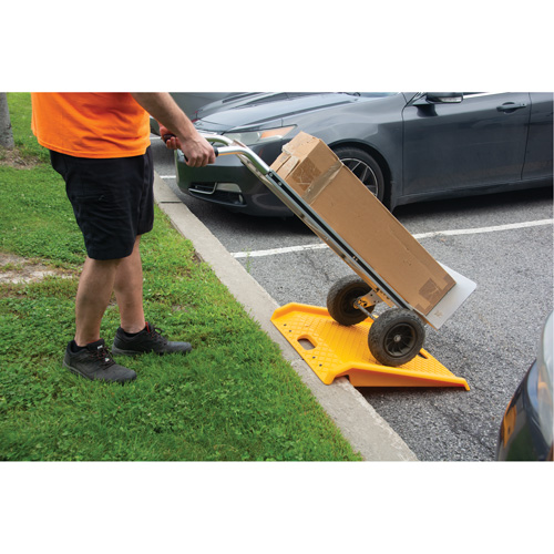 Portable Poly Hand Truck Curb Ramp, 1000 lbs. Capacity, 27" W x 27" L Waymarc Industries Inc