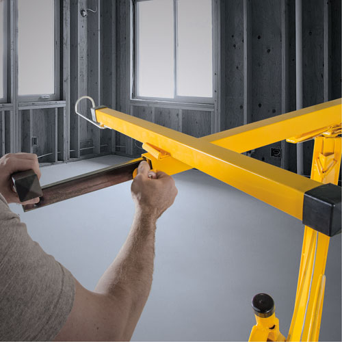 Appareils de levage pour panneaux de cloisons s&egrave;ches Waymarc Industries Inc