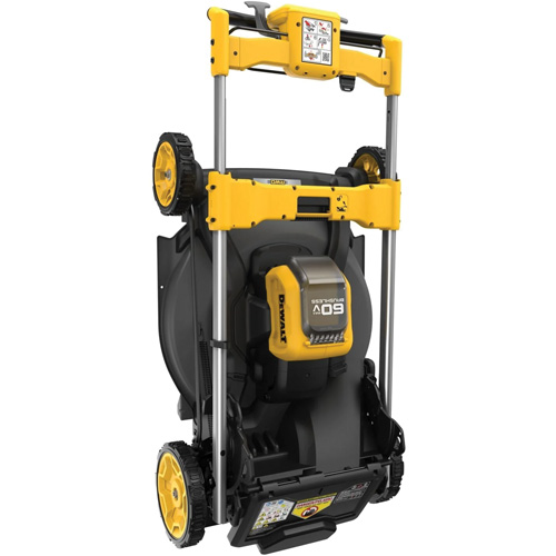 Trousse tondeuse &agrave; gazon autopropuls&eacute;e sans balais sans fil avec roues motrices arri&egrave;res 60 V MAX*, Pouss&eacute;e automatique, &agrave; pile Waymarc Industries Inc