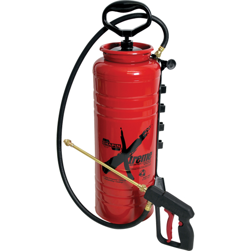 Xtreme Industrial Concrete Sprayer with Dripless Wand, 3.5 gal. (13.25 L), Steel, 24" Wand Waymarc Industries Inc
