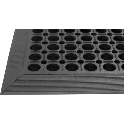 Tapis de s&eacute;rie Competitor, &agrave; fentes, 3' x 5' x 7/8", Noir, Caoutchouc naturel Waymarc Industries Inc