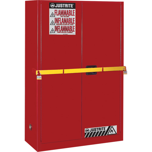 Armoire de rangement haute s&eacute;curit&eacute; avec barre en acier pour produits inflammables, 45 gal., 2 tablettes Waymarc Industries Inc