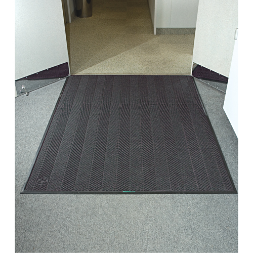 Tapis Waterhog Eco Elite, Essuie-pieds/grattoir, 6' x 8' x 3/8", Cendre grise Waymarc Industries Inc
