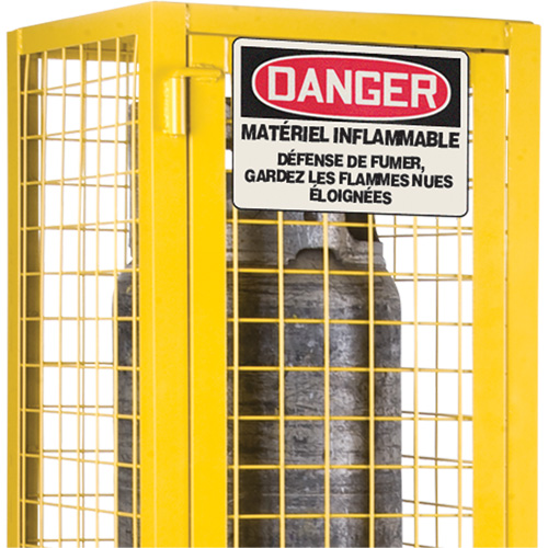 Armoire de s&eacute;curit&eacute; pour cylindres de gaz conforme aux normes de la CSA, nbre de bouteilles: 2, 17" , 17" , 69" , Jaune Waymarc Industries Inc