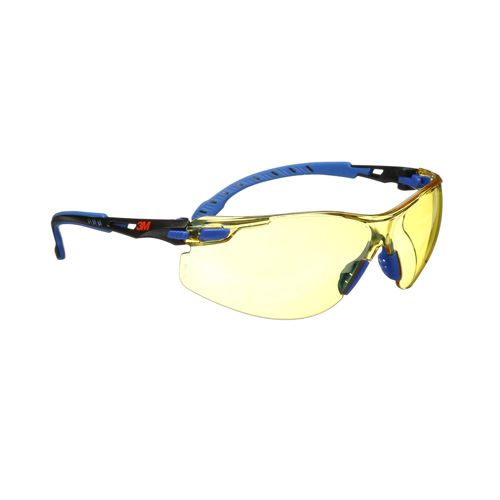 Lunettes de s&eacute;curit&eacute; Solus avec lentilles Scotchgard, Lentille Ambr&eacute;e, Antibu&eacute;e, R&eacute;pond ou surpasse la norme CSA Z94.3 Waymarc Industries Inc