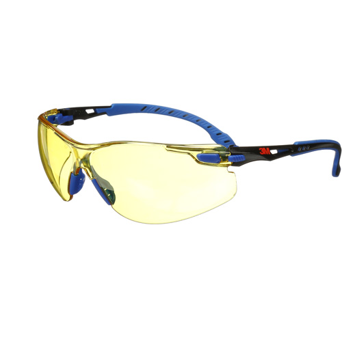 Lunettes de s&eacute;curit&eacute; Solus avec lentilles Scotchgard, Lentille Ambr&eacute;e, Antibu&eacute;e, R&eacute;pond ou surpasse la norme CSA Z94.3 Waymarc Industries Inc