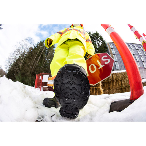 Aide &agrave; la traction robuste, Carbure de tungst&egrave;ne, Traction Crampon, Petit Waymarc Industries Inc