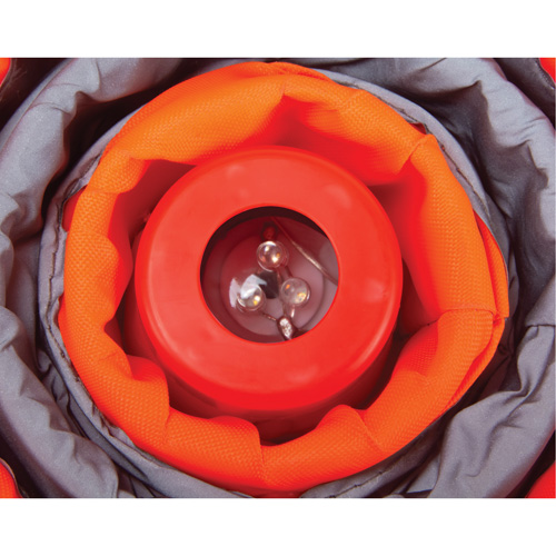 C&ocirc;ne de signalisation repliable, 18" h, Orange Waymarc Industries Inc