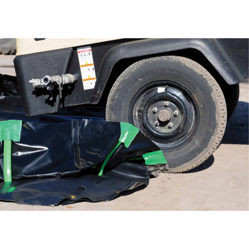 Ultra-Containment Berm&reg;, 179 US gal. Capacity, 4' W x 6' L x 12" H, Stake Wall Waymarc Industries Inc