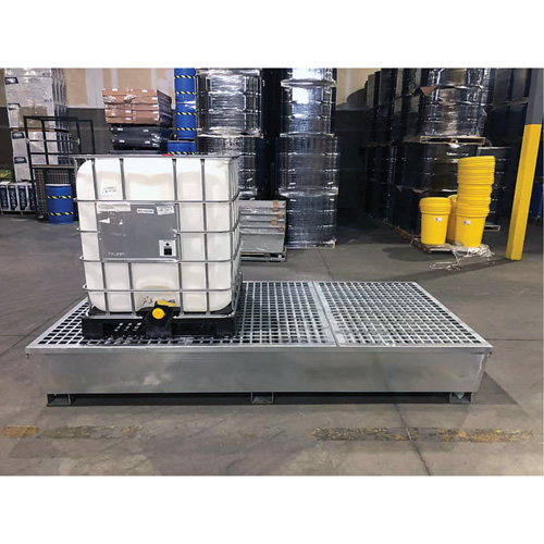 Ultra-Twin IBC Spill Pallet en acier, Capacit&eacute; de d&eacute;versement 370 gal. US, 103,8" x 26,8" x 51,1" Waymarc Industries Inc