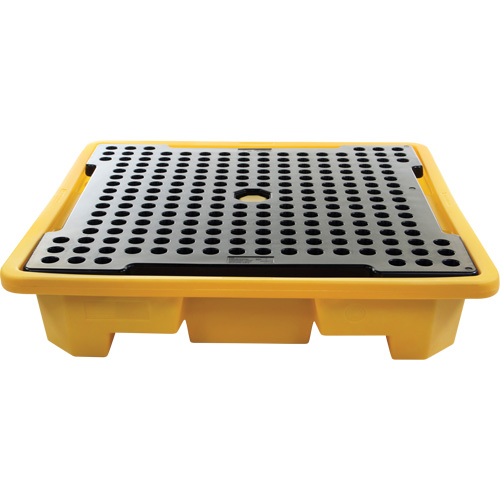 4-Drum Spill Pallet, 66 US gal. Spill Capacity, 57.5" x 57.5" x 12" Waymarc Industries Inc