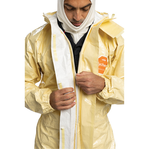 Combinaison 6000 SFR Tychem, Taille Petit, Khaki Waymarc Industries Inc