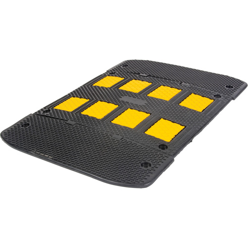 Bosse de d&eacute;c&eacute;l&eacute;ration avec embouts d'extr&eacute;mit&eacute;s, Caoutchouc, 3' lo x 40" la x 2" h Waymarc Industries Inc