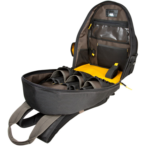 Sacs &agrave; dos pour outils Techgear &agrave; 53 pochettes, 16" lo x 13-1/4" la, Noir, Polyester Waymarc Industries Inc