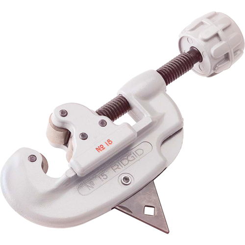 Coupe-tubes avance par vis a/roue robuste, Capacit&eacute; de 1" Waymarc Industries Inc