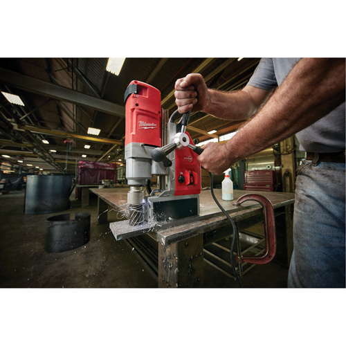 Ensemble de perceuse &eacute;lectromagn&eacute;tique, 1-1/2"/1-5/8", Pression de la pointe 600 lb Waymarc Industries Inc