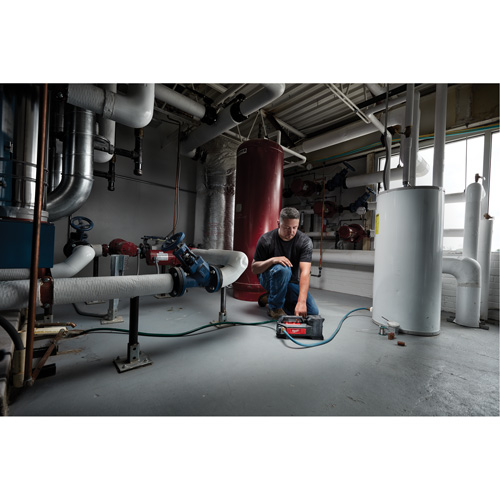 Pompe de transfert sans fil M18, 18 V, 480 gal./h, 1/4 CV Waymarc Industries Inc