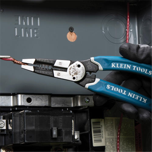 Outil polyvalent Klein-Kurve pour d&eacute;nuder, couper et sertir les fils, 8-1/4" lo, 8 - 20 AWG Waymarc Industries Inc