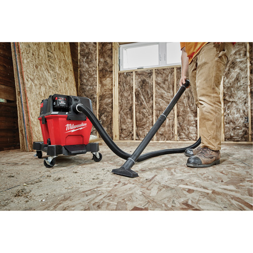 Aspirateur sec/humide sans fil M18 Fuel, 18 V, Capacit&eacute; 6 gal. Waymarc Industries Inc