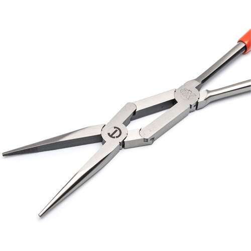 Pinces &agrave; longue port&eacute;e avec manche tremp&eacute; X2, 13" lo Waymarc Industries Inc