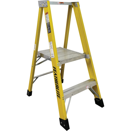 Industrial Heavy-Duty Platform Stepladders (6500 Series), 4', 300 lbs. Cap. Waymarc Industries Inc