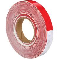 3M™ Diamond Grade™ Marking Tape, 1" W x 150' L, Red & White AF285 | Waymarc Industries Inc