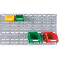 Panneau perfor&eacute; en m&eacute;tal pour bacs, 32 bacs, 36" la x 1/8" p x 19" h Waymarc Industries Inc