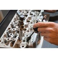 Trousse d'extracteur dembouts de bougies de pr&eacute;chauffage Waymarc Industries Inc