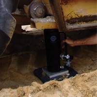 25-Ton Capacity Jack Support Plate Waymarc Industries Inc