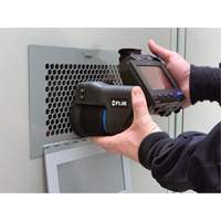 Cam&eacute;ra d'imagerie thermique T1010 HD avec objectif de 12°, 800 x 480 pixels, -40° - 650°C (-40° - 1202°F), 25 mK Waymarc Industries Inc