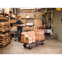 Chariot &agrave; plateforme robuste, 36" lo x 24" la, 1000 lb cap, Roues Caoutchouc Waymarc Industries Inc