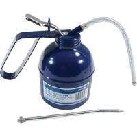 Oil Can, Brass, 700 ml/24 oz Capacity MLA454 | Waymarc Industries Inc