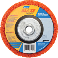 Disque &agrave; moyeu d&eacute;port&eacute; 4-1/2" non tiss&eacute; Blaze Rapid Strip, 4-1/2" dia., Grain Cors&eacute; Waymarc Industries Inc